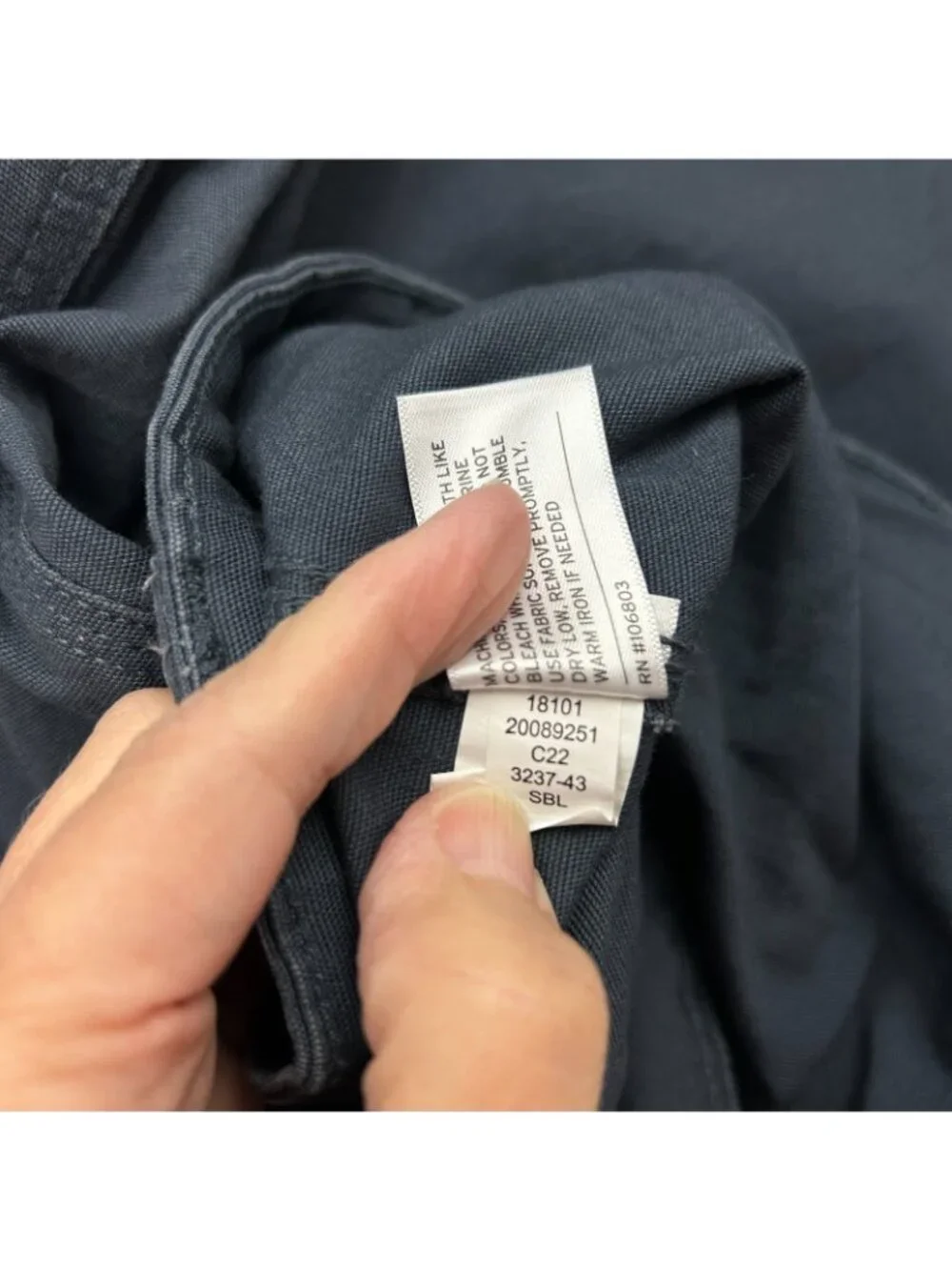 Duluth Trading Co see photos